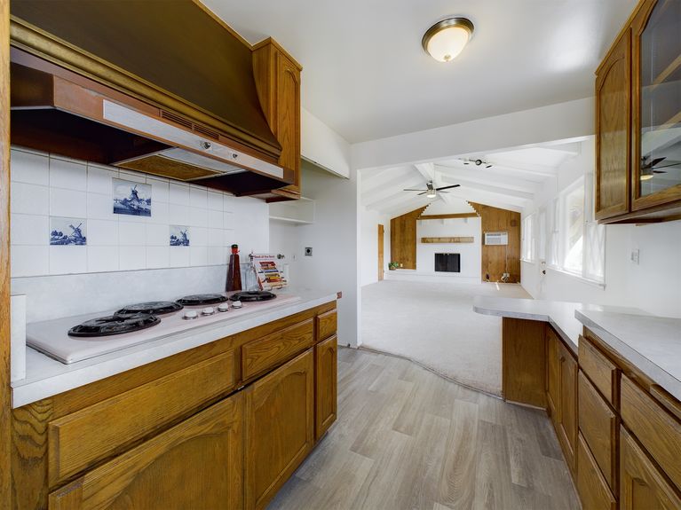 8802 San Fabio Cir Buena Park CA 90620 &#8211; 015 &#8211; Kitchen 3