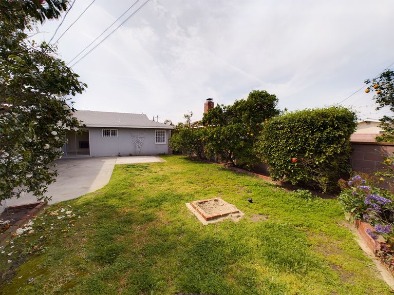 8802 San Fabio Cir Buena Park CA 90620 &#8211; 034 &#8211; Backyard 3