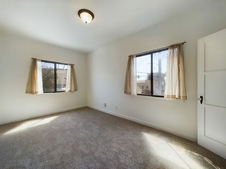 118 Termino Ave Long Beach CA 90803 &#8211; 021 &#8211; Bedroom 2-1