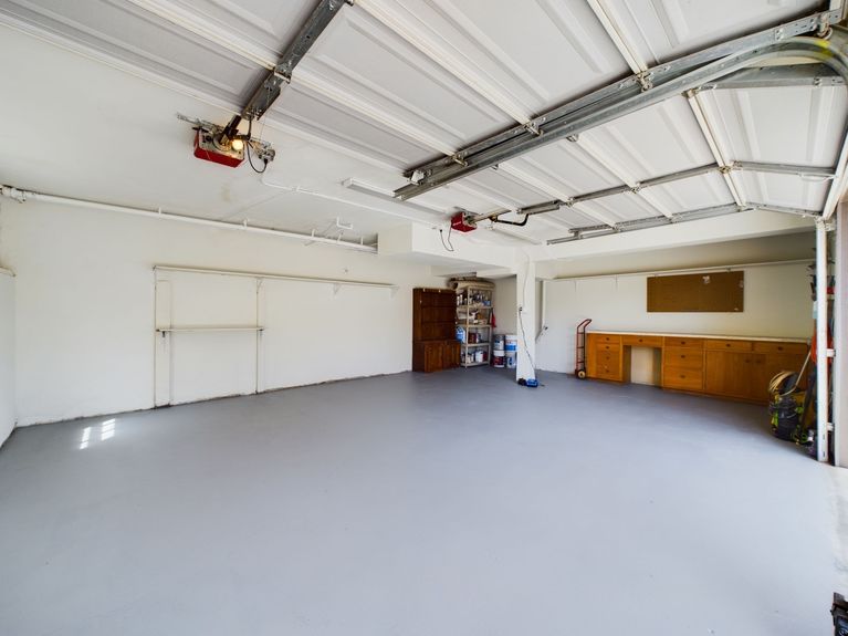 118 Termino Ave Long Beach CA 90803 &#8211; 055 &#8211; Garage 2