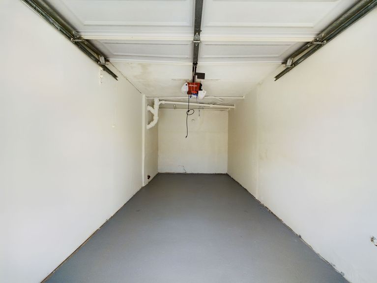 118 Termino Ave Long Beach CA 90803 &#8211; 056 &#8211; Garage 3