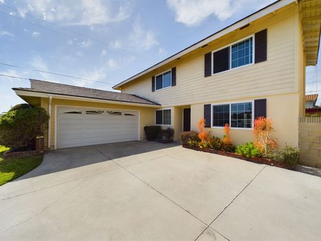 5751 Shirl St Cypress CA 90630 &#8211; 003 &#8211; Front 3