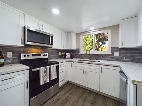 731 Hayward St Anaheim CA 92804 &#8211; 011 &#8211; Kitchen 1