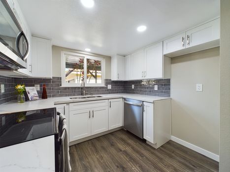 731 Hayward St Anaheim CA 92804 &#8211; 013 &#8211; Kitchen 3