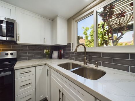 731 Hayward St Anaheim CA 92804 &#8211; 014 &#8211; Kitchen 4