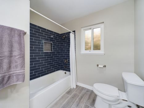 731 Hayward St Anaheim CA 92804 &#8211; 020 &#8211; Master Bathroom 2