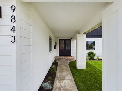 9843 Milton Cir Cypress CA 90630 &#8211; 003 &#8211; Front 3