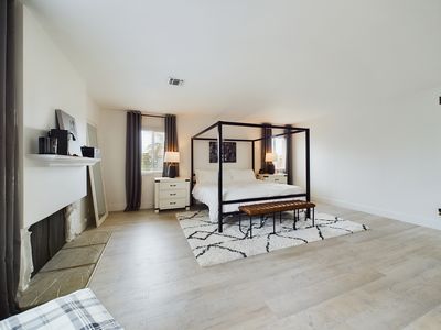 9843 Milton Cir Cypress CA 90630 &#8211; 028 &#8211; Primary Bedroom