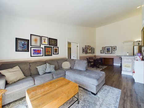 13110 Creek View Drive Garden Grove – 001 – Living Room 1