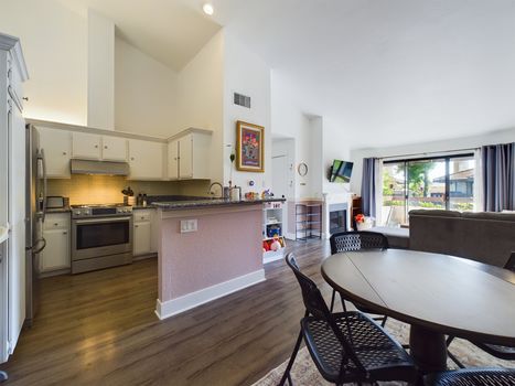 13110 Creek View Drive Garden Grove – 008 – Dining Room 3