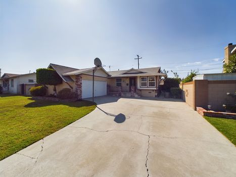 9421 Lime Cir Cypress CA 90630 &#8211; 002 &#8211; Front 2