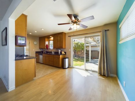 9421 Lime Cir Cypress CA 90630 &#8211; 010 &#8211; Dining Room 1