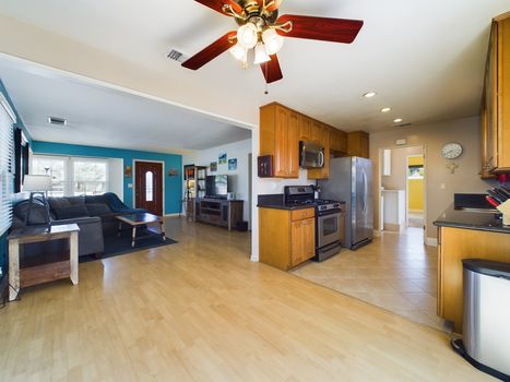 9421 Lime Cir Cypress CA 90630 &#8211; 011 &#8211; Dining Room 2