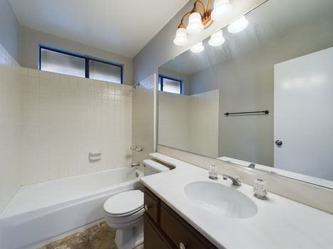 23 Edgestone Irvine CA 92606 &#8211; 026 &#8211; Bathroom 2-1