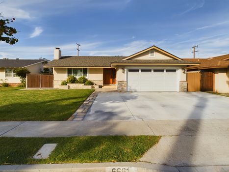 6661 Kiwi Cir Cypress CA 90630 &#8211; 004 &#8211; Front 4