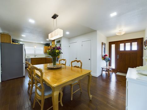6661 Kiwi Cir Cypress CA 90630 &#8211; 008 &#8211; Dining Room 2