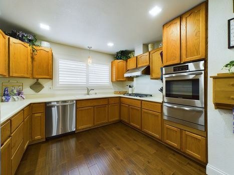 6661 Kiwi Cir Cypress CA 90630 &#8211; 011 &#8211; Kitchen 1