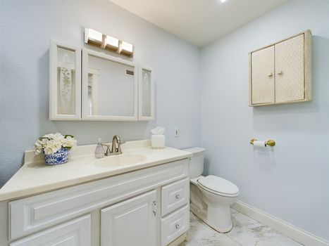 6661 Kiwi Cir Cypress CA 90630 &#8211; 028 &#8211; Bathroom 2-1