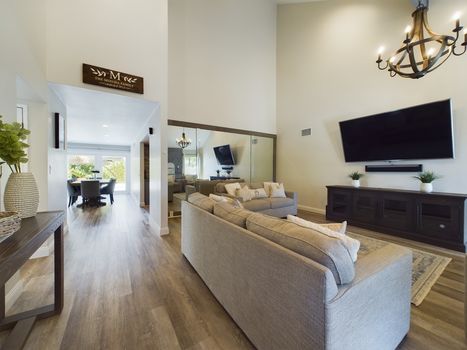 4201 Via Verde Cypress CA 90630 &#8211; 006 &#8211; Entry