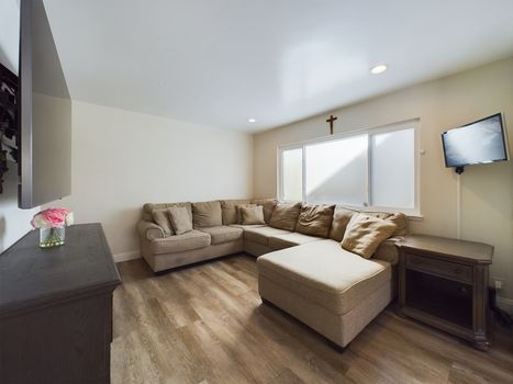 4201 Via Verde Cypress CA 90630 &#8211; 018 &#8211; Family Room 1