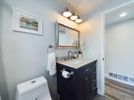 4201 Via Verde Cypress CA 90630 &#8211; 033 &#8211; Bathroom 2-2