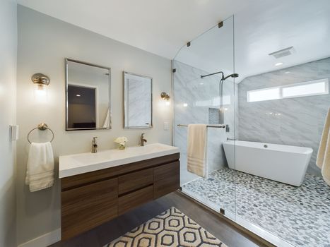 4201 Via Verde Cypress CA 90630 &#8211; 038 &#8211; Master Bathroom 1