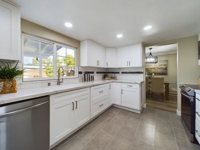 5263 Vista Del Sol Cypress CA 90630 &#8211; 014 &#8211; Kitchen 2