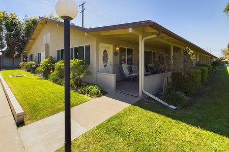 13221 El Dorado Seal Beach CA 90740 &#8211; 001 Front