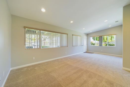 13221 El Dorado Seal Beach CA 90740 &#8211; 008 &#8211; Living Room