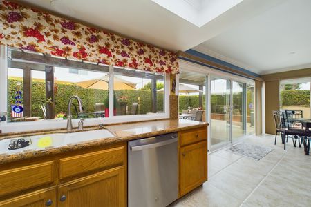 4018 Cheshire Dr Cypress CA 90630 &#8211; 015 Kitchen