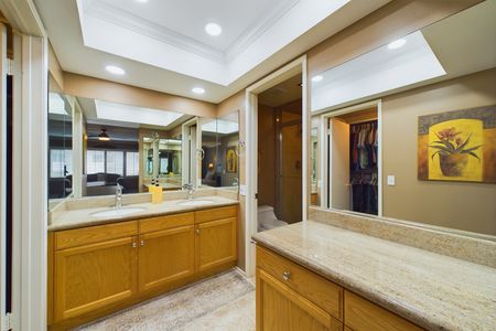 4018 Cheshire Dr Cypress CA 90630 &#8211; 029 Master Bathroom