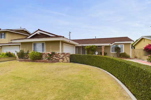 5881 Karen Ave &#8211; 1