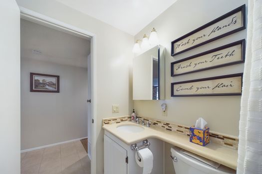 5881 Karen Ave &#8211; 18