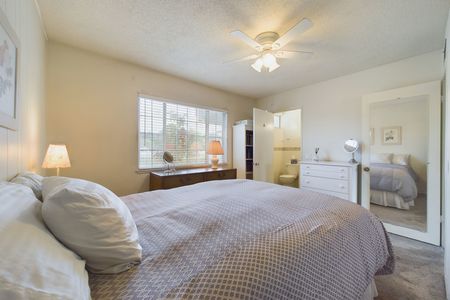 5881 Karen Ave &#8211; 21