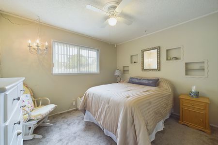 5881 Karen Ave &#8211; 27