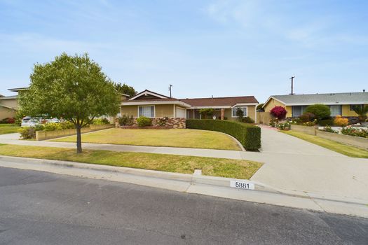 5881 Karen Ave &#8211; 3