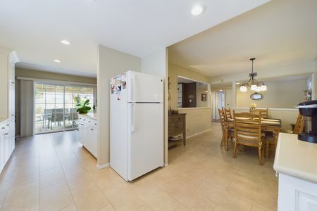 5881 Karen Ave &#8211; 33Kitchen