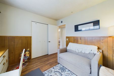 5881 Karen Ave &#8211; 36 Kitchen