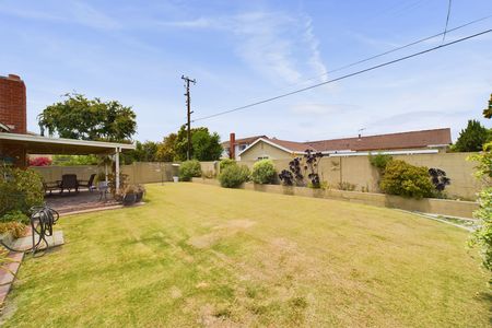 5881 Karen Ave &#8211; 40