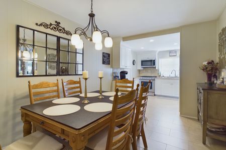 5881 Karen Ave &#8211; 8