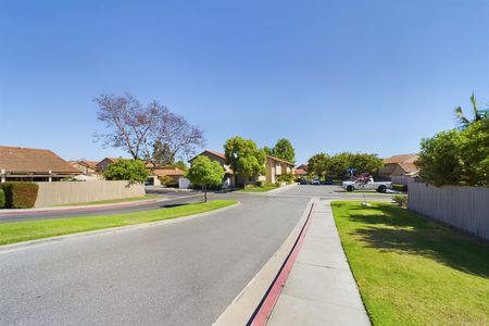 10531 Juniper Way Stanton CA 90680 &#8211; 039 &#8211; Sidewalk 2