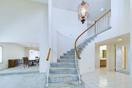 4566 Wellington Court Cypress CA 90630 005 Entryway