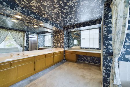 4566 Wellington Court Cypress CA 90630 036 Primary Bathroom