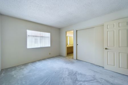 4566 Wellington Court Cypress CA 90630 040 Bedroom 3