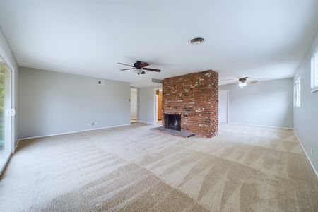 1696 Oahu Pl Costa Mesa CA 92626 &#8211; 008 &#8211; Living Room 3