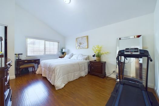 2647 Monte Carlo Santa Ana CA &#8211; 015 &#8211; Master Bedroom 1