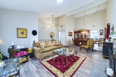 5278 Vista Del Mar Cypress CA &#8211; 010 &#8211; Living Room 5