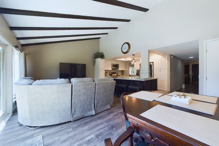 5278 Vista Del Mar Cypress CA &#8211; 020 &#8211; Living Room 2-2