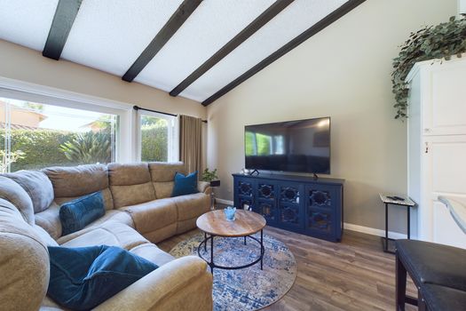 5278 Vista Del Mar Cypress CA &#8211; 021 &#8211; Living Room 2-3