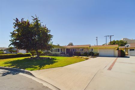 14007 Leahy Ave Bellflower CA &#8211; 004 &#8211; Front 4